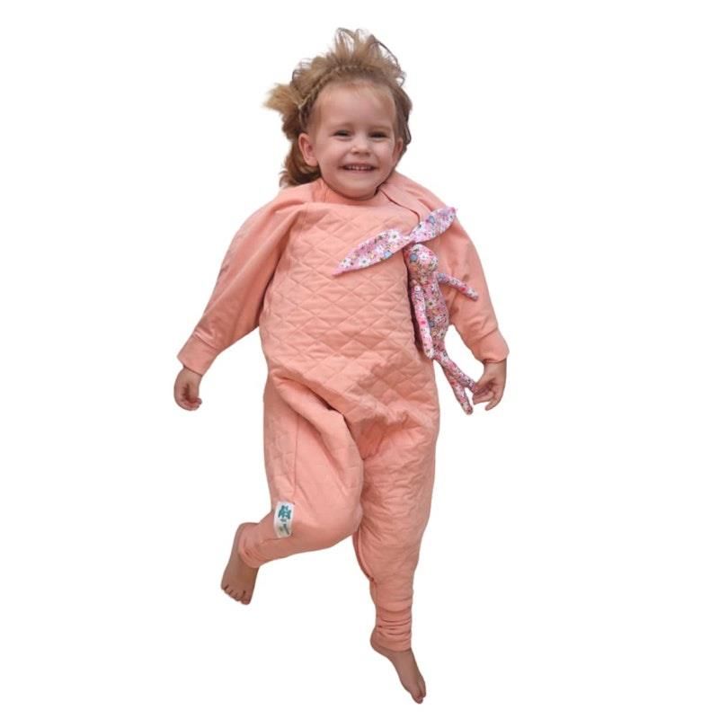 Baby Loves Sleep - 2.5 TOG Winter - Bộ đồ ấm áp cho trẻ mới biết đi có chân - Màu hồng đào 1-3 tuổi