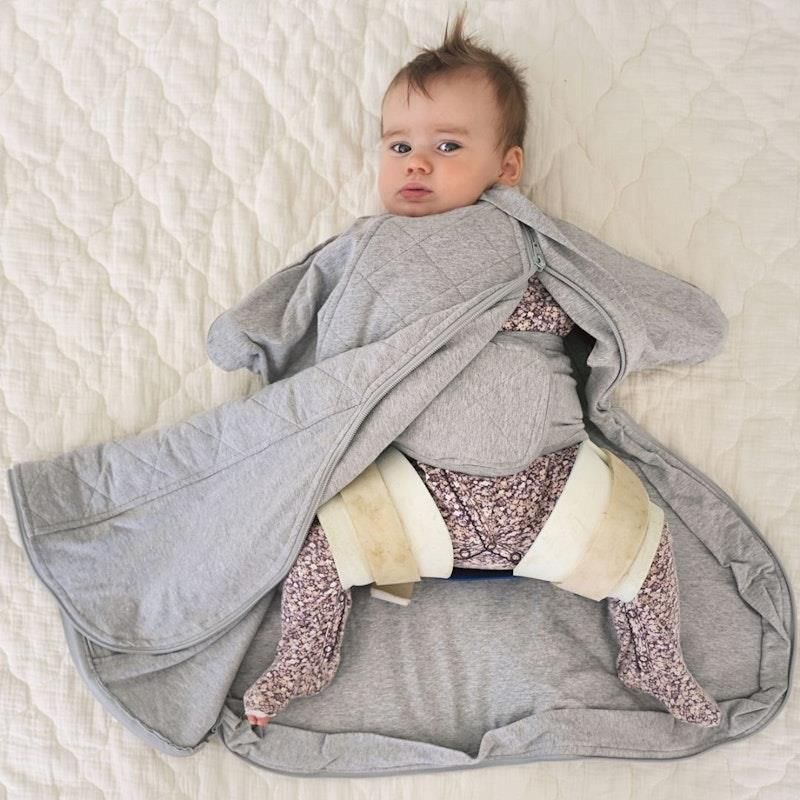 Baby Loves Sleep - 2.5 TOG Mùa đông - Túi ngủ Hands In & Out Extra-Wide Sack ấm áp - Xám mát mẻ 12+M