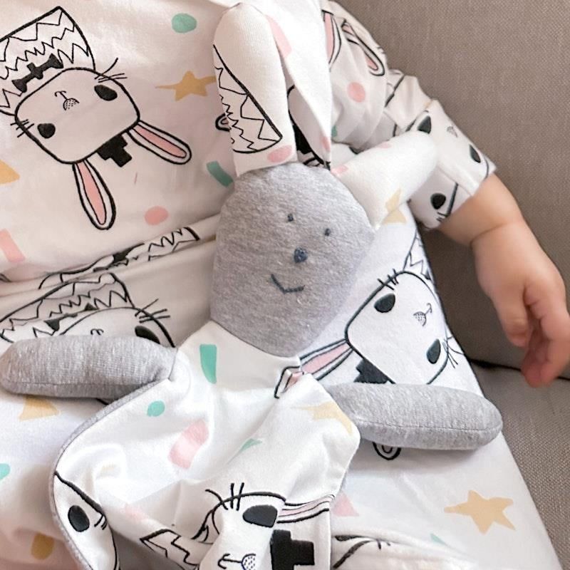 Baby Loves Sleep - Chăn bông Bunny Hugs Baby - Xám mát 1 mảnh