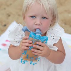 Bộ thìa và vòi đựng thức ăn cho bé Cherub - Bộ màu xanh lam và xanh lá cây xô thơm