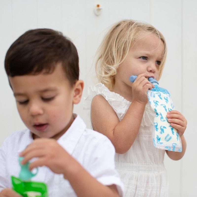 Bộ thìa và vòi đựng thức ăn cho bé Cherub - Bộ màu xanh lam và xanh lá cây xô thơm