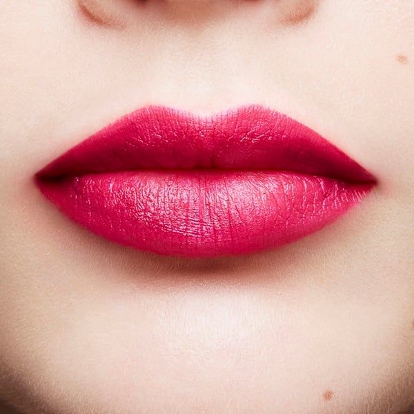 Son Môi L'Oreal Paris Color Riche 630 Satin Beige A Nu