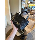  B122-Túi Xách Cnel Trám Mềm Dáng Giỏ Size 20 Phụ Kiện Mới Kèm Dây Đeo Chéo 