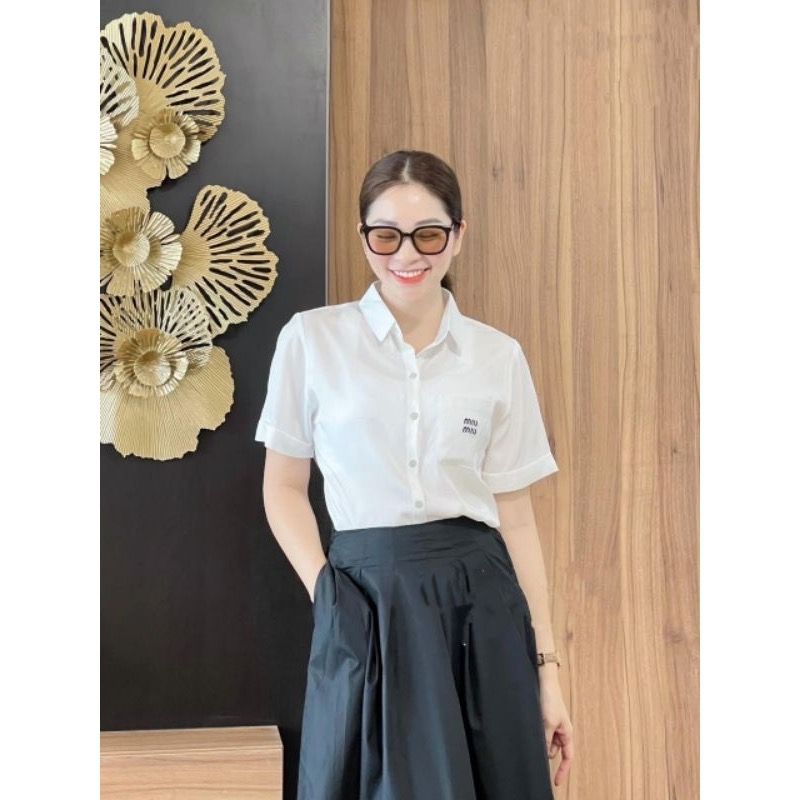  ÁO sơ mi MIUMIU dáng vừa E47 