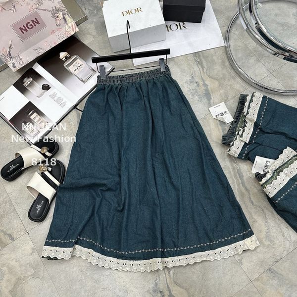  CV20-chân váy bò phối ren 