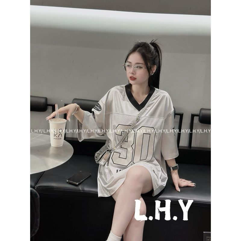  ÁO phông số 30 cổ tim Unifff E39 