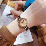  Đồng hồ nâu dây quai da B79 