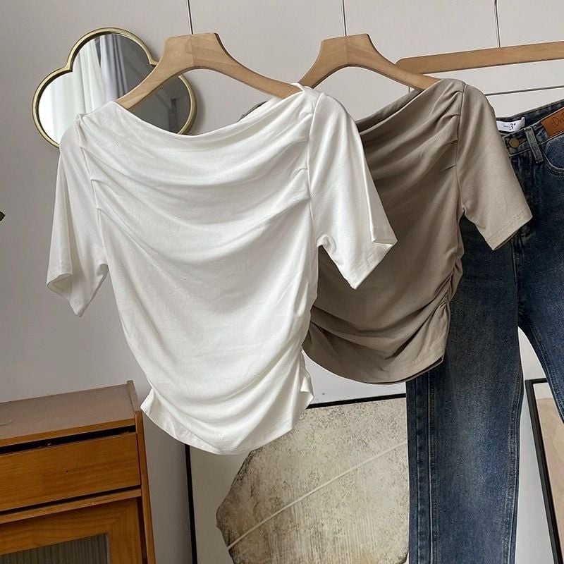  Áo cổ trễ nhún eo B18 