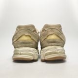  NEW BALANCE 2002R PROTECTION PACK DISTRESSED M2002RDG 