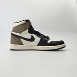  NIKE AIR JORDAN 1 RETRO HIGH OG DARK MOCHA 555088-105 