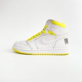  NIKE JORDAN 1 RETRO HIGH OG FIRST CLASS FLIGHT - 555088-170 