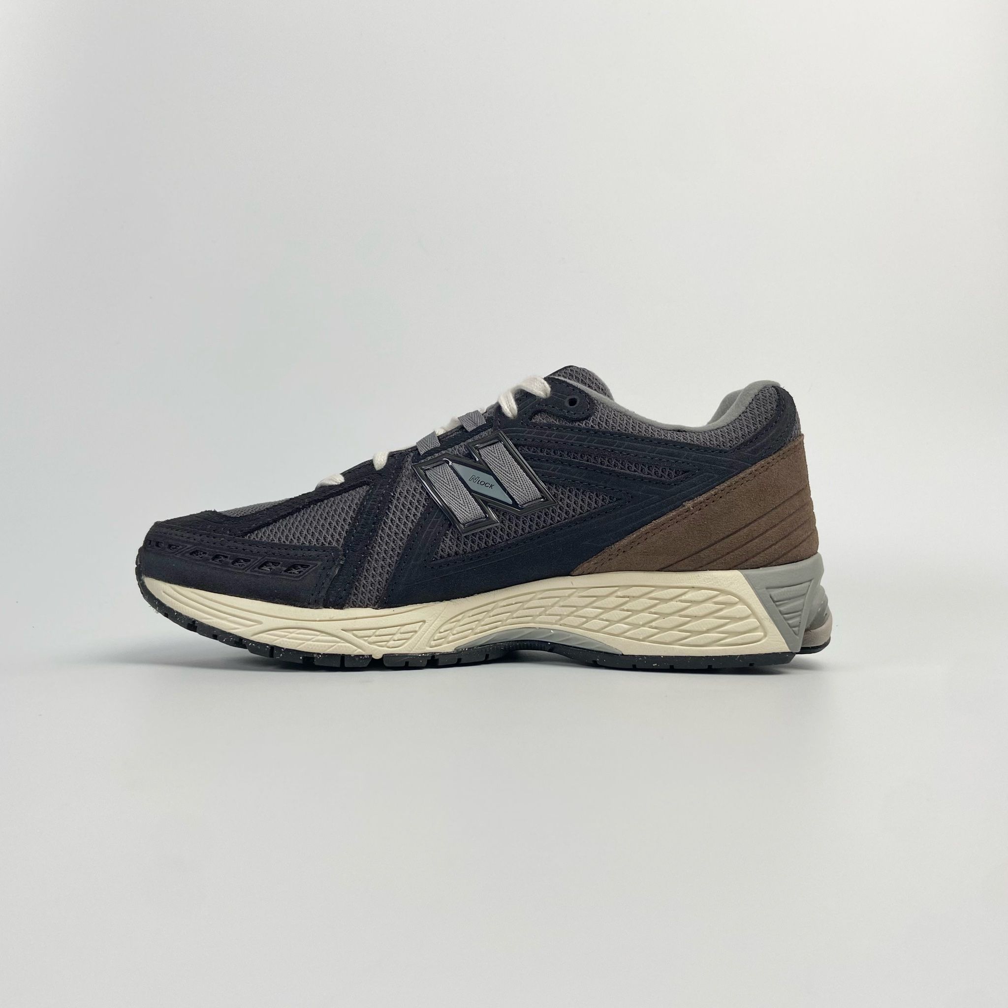  NEW BALANCE 1906F PHANTOM DARK MUSHROOM M1906FE 