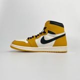  NIKE AIR JORDAN 1 RETRO HIGH OG YELLOW OCHRE DZ5485-701 