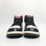  NIKE AIR JORDAN 1 RETRO HIGH BLACK GYM RED 555088-061 