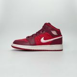  NIKE AIR JORDAN 1 MID SE GS RED QUILTED AV5174-600 