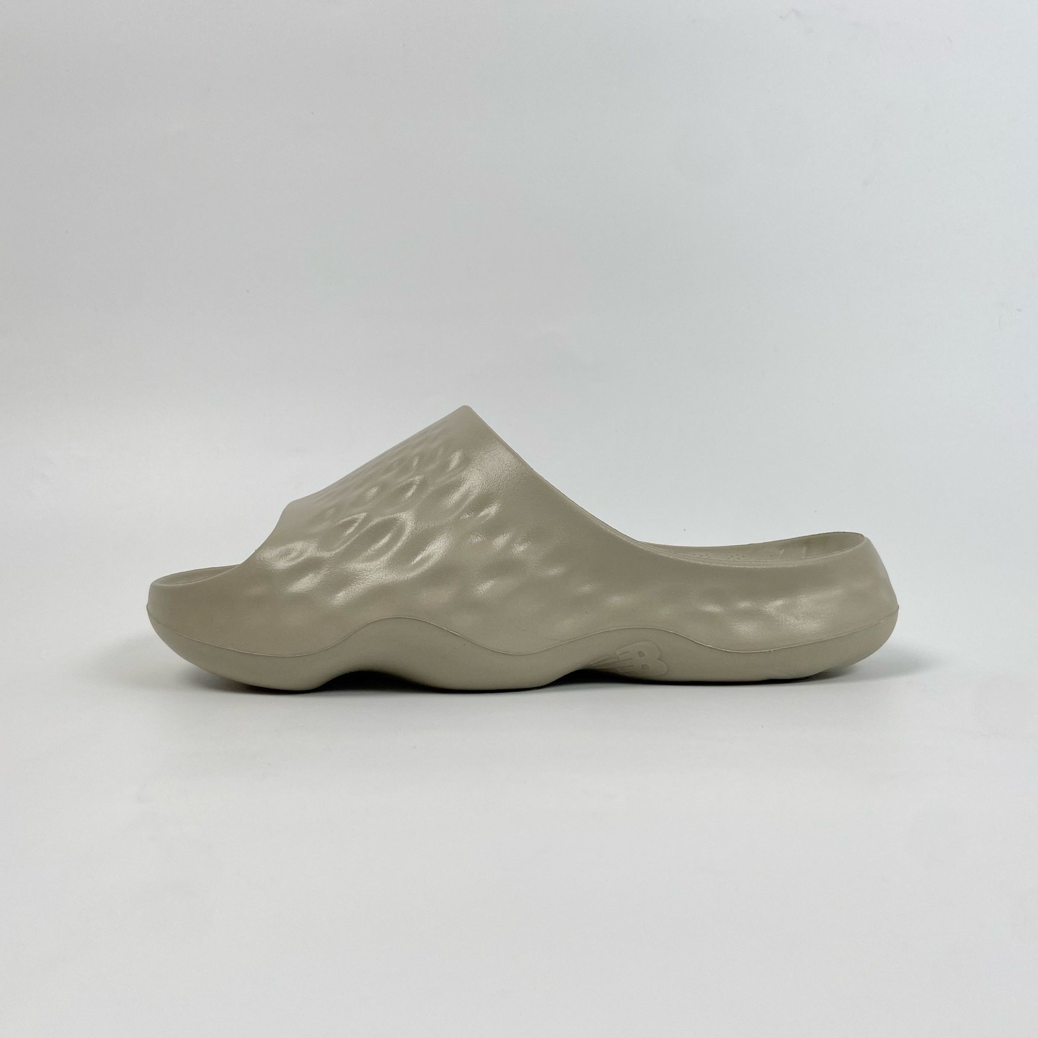  NEW BALANCE FRESH FOAM SLIDE UNISEX - SUFHUPH3 