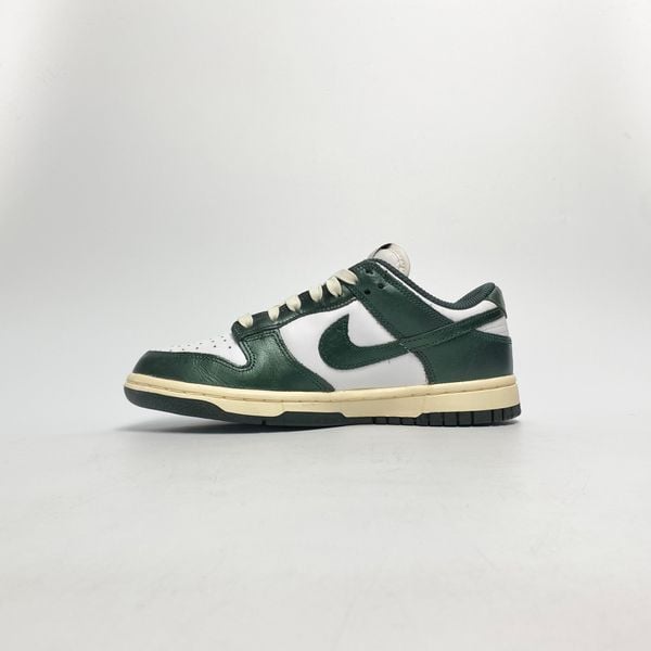  NIKE WMNS DUNK LOW VINTAGE GREEN DQ8580-100 