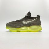  NIKE AIR MAX SCORPION FLYKNIT CARGO KHAKI VOLT DJ4701-300 
