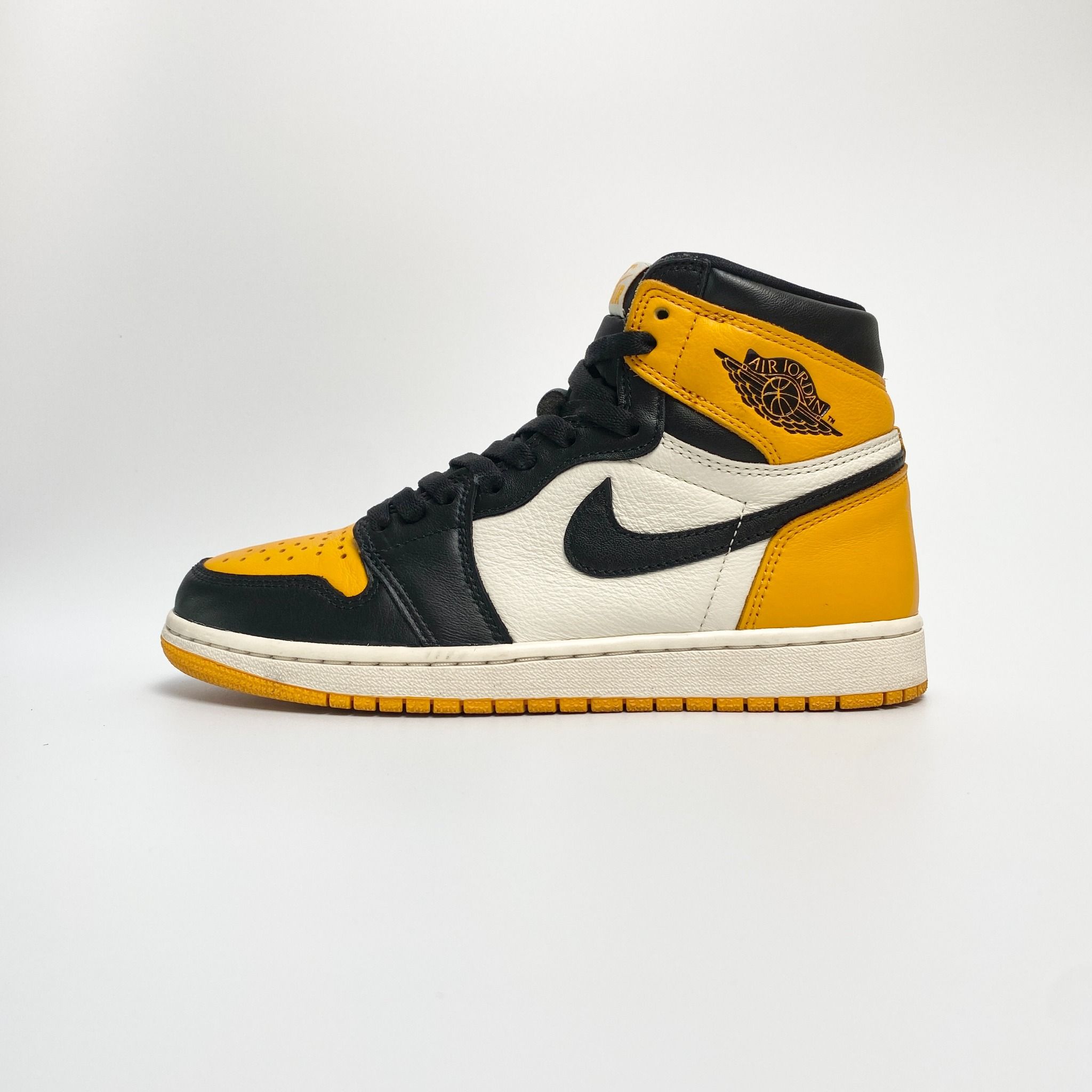 Nike Air Jordan 1 Retro High OG 