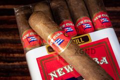 Xì Gà Aganorsa Leaf New Cuba Corojo Churchill - Cigar Chính Hãng