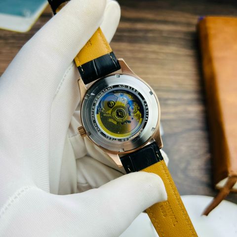  Đồng hồ Carnival 51524G-T 