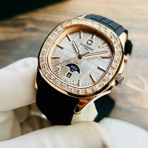  Đồng hồ Carnival 8113G2-VH-DCS-T 