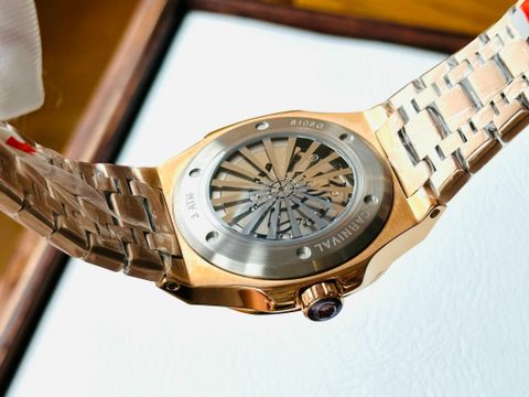  Đồng hồ Carnival 8108G-VH-D 