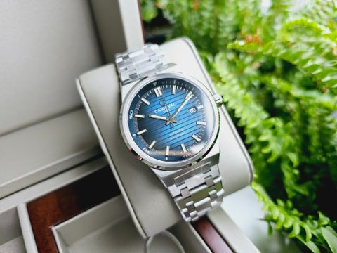  Đồng hồ Carnival 8106G-VT-X 