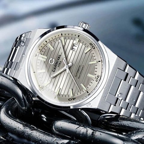  Đồng hồ Carnival 8106G-VT-N 