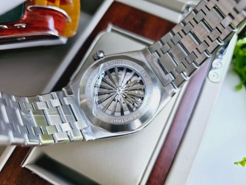  Đồng hồ Carnival 8107G-VT-X 