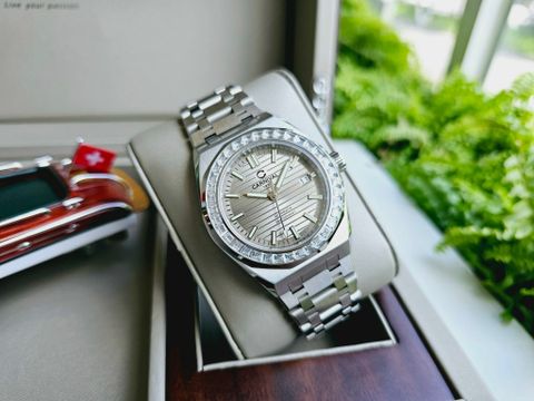  Đồng hồ Carnival 8107G-VT-N 