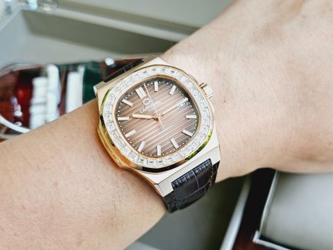  Đồng hồ Carnival 8108G-VH-DD-N 