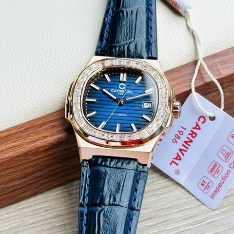  Đồng hồ Carnival 8108G-VH-DD-X 