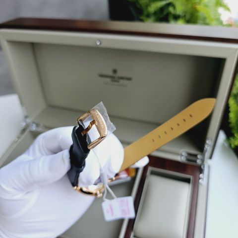  Đồng hồ Carnival 8894G-VH-DD-X 