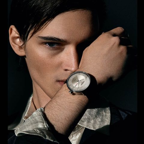  Đồng hồ Carnival 8846G-VT-N 