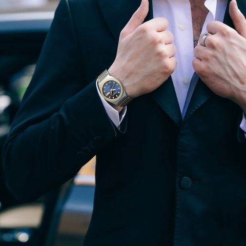  Đồng hồ Carnival 8581G-CV-X 