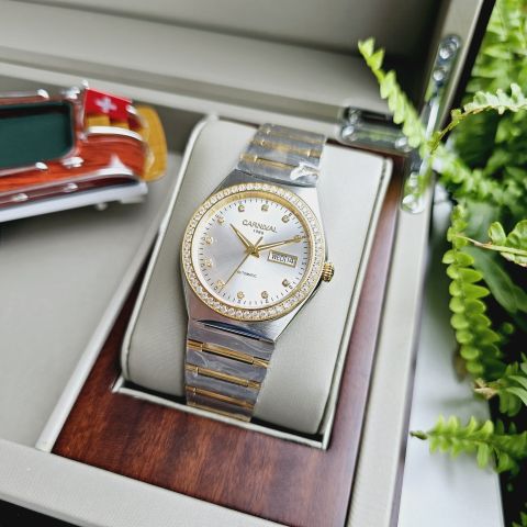  Đồng hồ Carnival 8581G-CV-T 