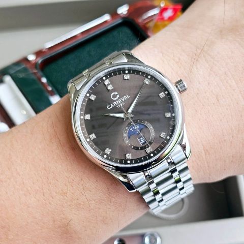  Đồng hồ Carnival 8105G-VT-D 