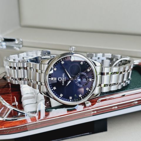  Đồng hồ Carnival 8105G-VT-X 