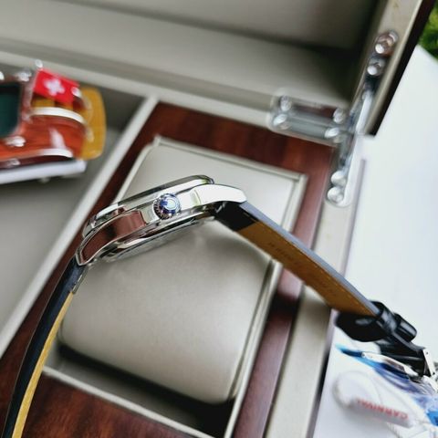  Đồng hồ Carnival 8115G-VT-DD-XL 