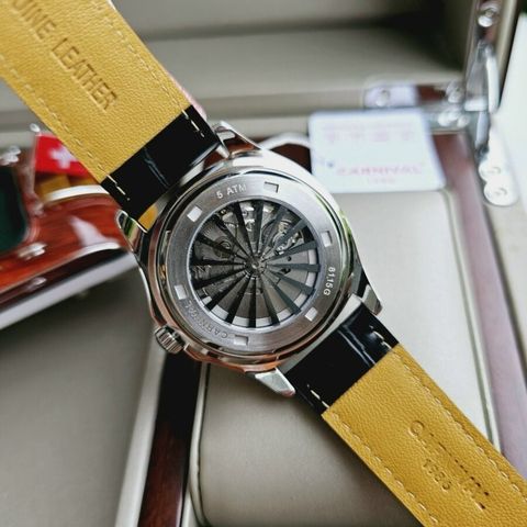  Đồng hồ Carnival 8115G-VT-DD-XL 