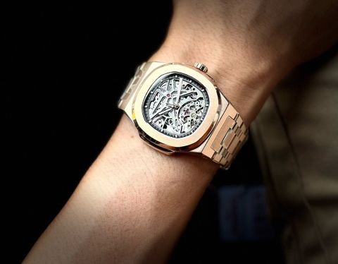  Đồng hồ Carnival 8118G-VH-T 
