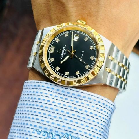  Đồng hồ Carnival 8112G-CV-D 