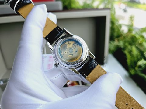  Đồng hồ Carnival 8016G-VT-DD-T 