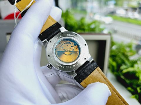  Đồng hồ Carnival 8089G-VT-DD-N 