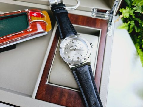  Đồng hồ Carnival 8089G-VT-DD-N 