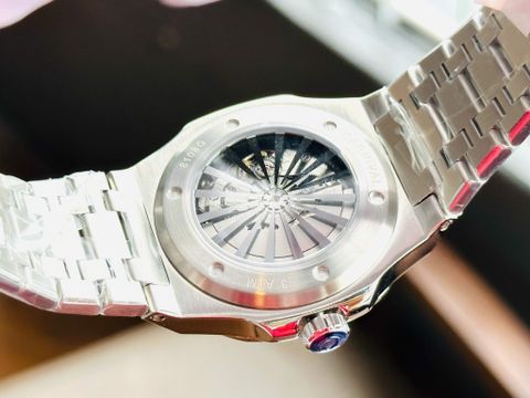  Đồng hồ Carnival 8108G-VT-D 