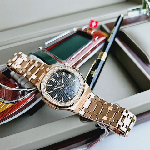  Đồng hồ Carnival 8110G-VH-D 