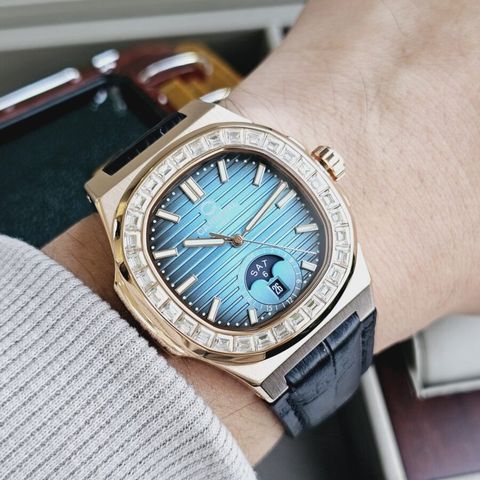  Đồng hồ Carnival 8110G-VH-DD-XD 