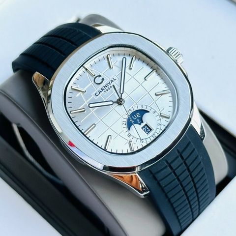  Đồng hồ Carnival 8113G-VT-DCS-T 